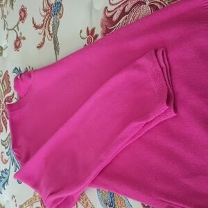 Talbots medium petite hot pink v-neck sweater